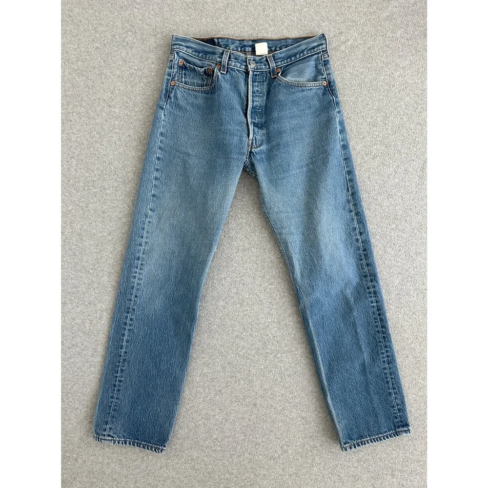 Vintage Levis 501xx Jeans Mens 33x34 Blue Straight Leg Button Fly Made in Mexico